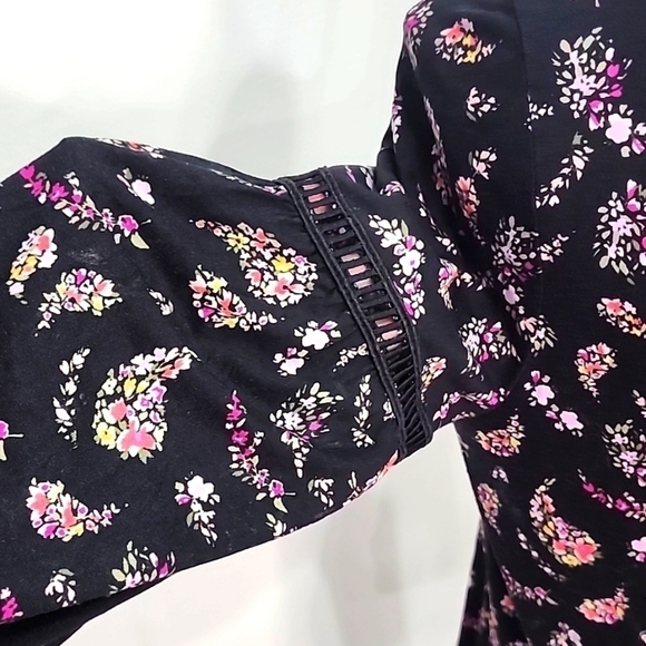Old Navy womens boho long sleeve black floral top, Small - Picture 4 of 6